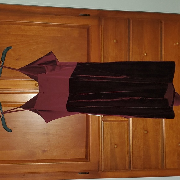 NWT Chelsea 28 Satin Velvet Dress, Small - Picture 2 of 11